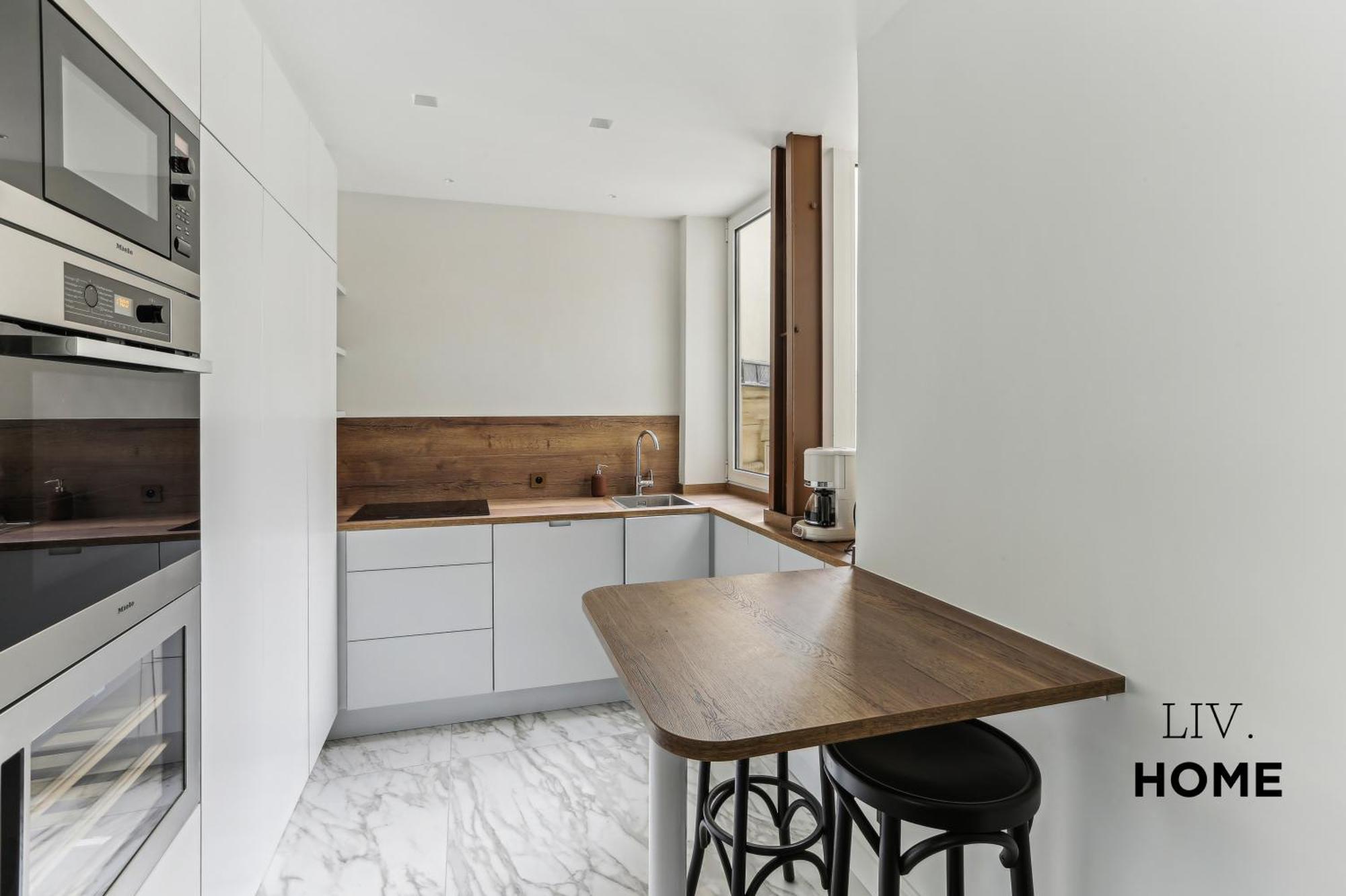 Le Magnifique Tour Eiffel Apartment