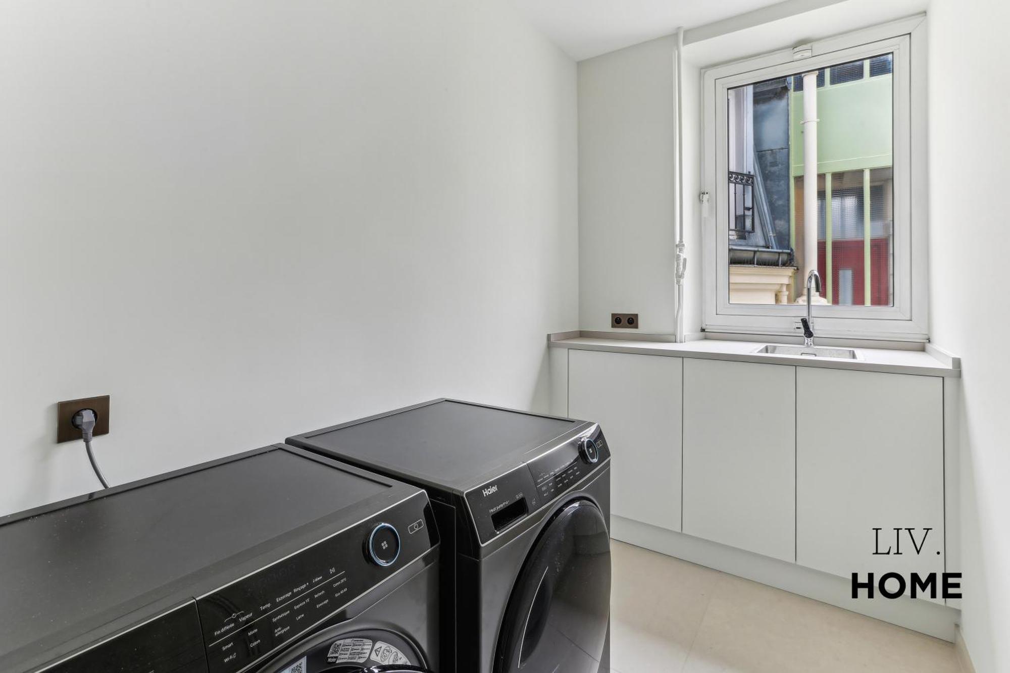 Le Magnifique Tour Eiffel Paris